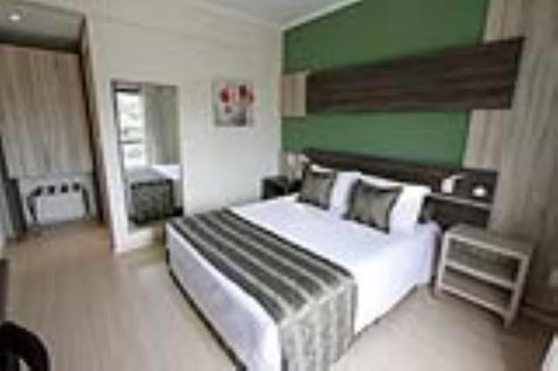 Hotel Sky 3*